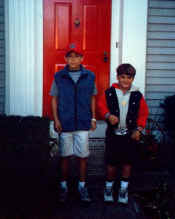 Firstdayofschool.jpg (64547 bytes)