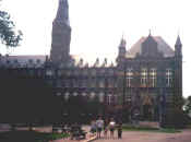 Georgetown-group.jpg (32850 bytes)