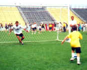 crew-erikshoots.jpg (50768 bytes)