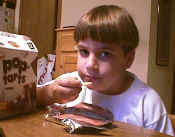 erik-poptart1.JPG (80438 bytes)