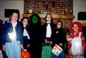 halloween.jpg (42066 bytes)