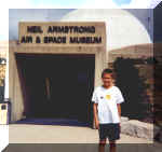 david-neilarrmstrong.jpg (33707 bytes)