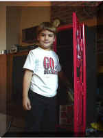 erik-bday2.jpg (98487 bytes)